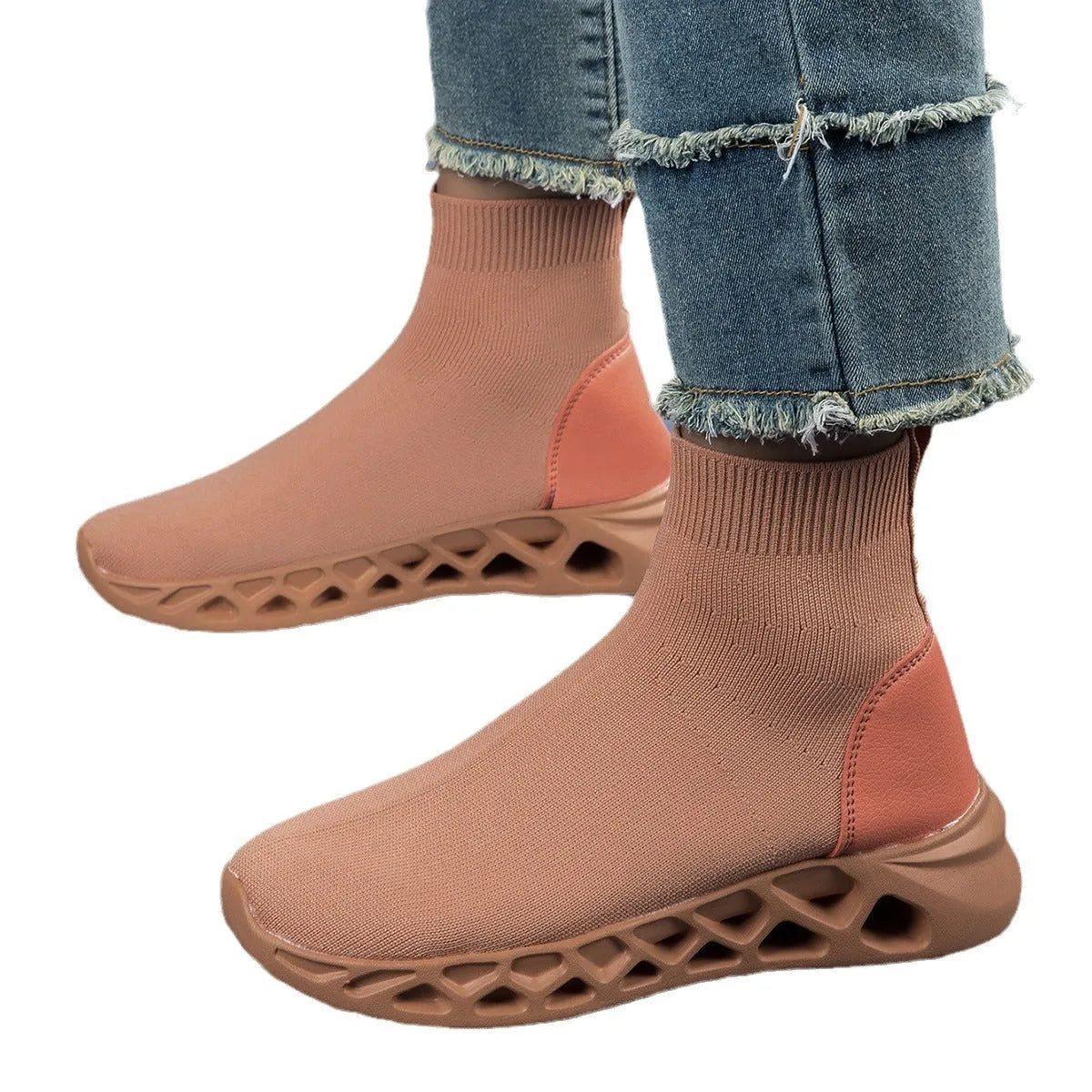 Women's flat-heel ankle boots in mesh with round toe, shown in terracotta warriors colour.