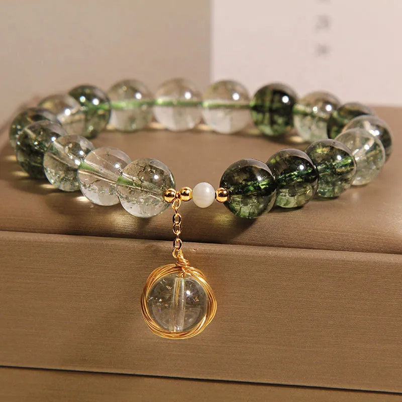 Green phantom quartz and chorite crystal bracelet for women in Japanese Korean style