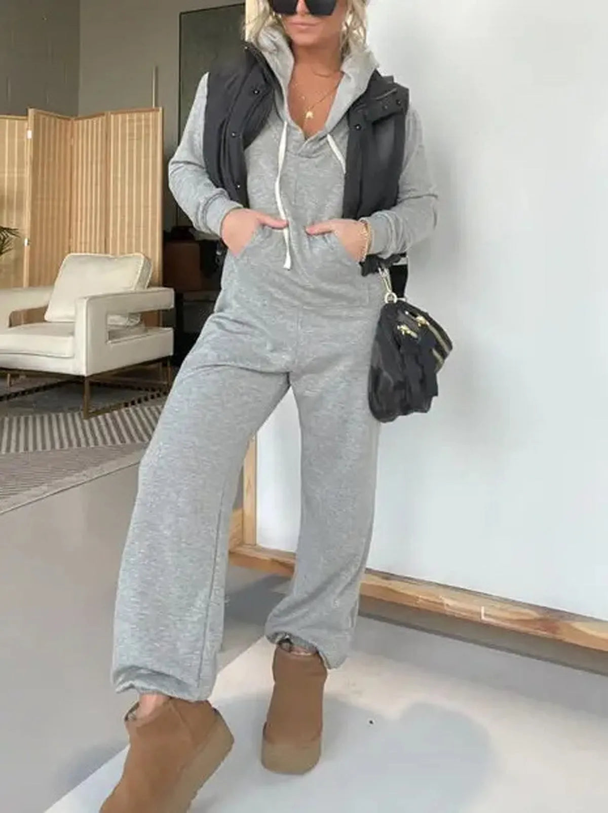 Autumn winter one-piece hoodie jumpsuit for women in solid colour spandex with long sleeves and front pocket
