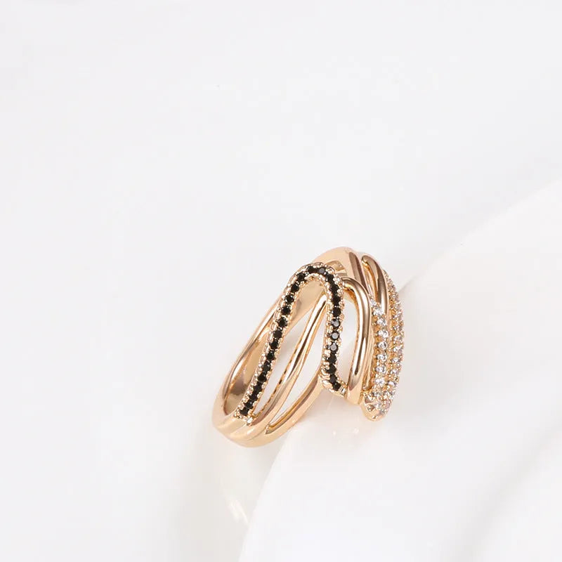 Women's copper ring with micro-inlaid zircon detailing in electroplated WK2230 colour on finger