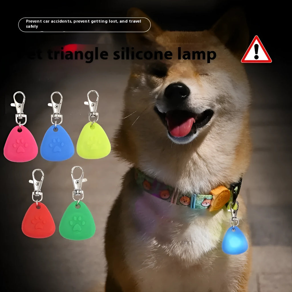 Silicone triangle light-emitting pendant pet ornament in multiple colours for festive decorating