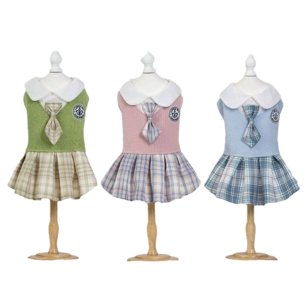Tartan pattern pet skirt for dogs and cats in polyester fabric with princess style design