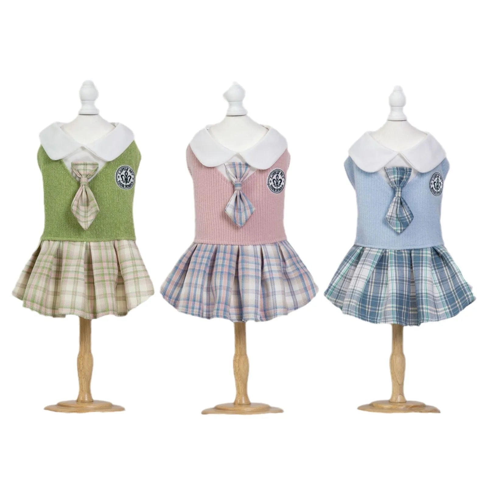Tartan pattern pet skirt for dogs and cats in polyester fabric with princess style design