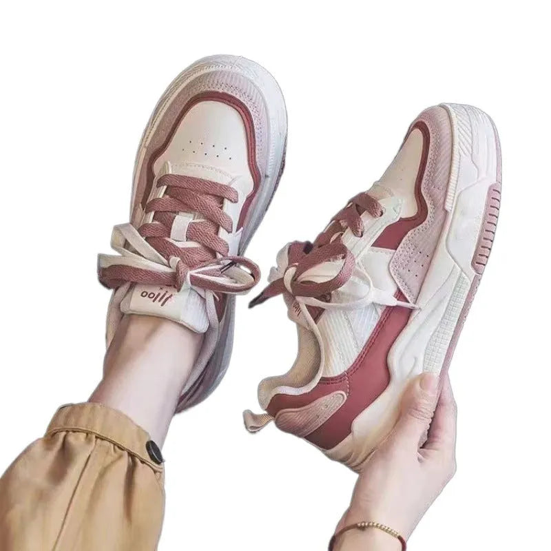 Women's beige and pink low-top sneakers with rubber sole and height-increasing design