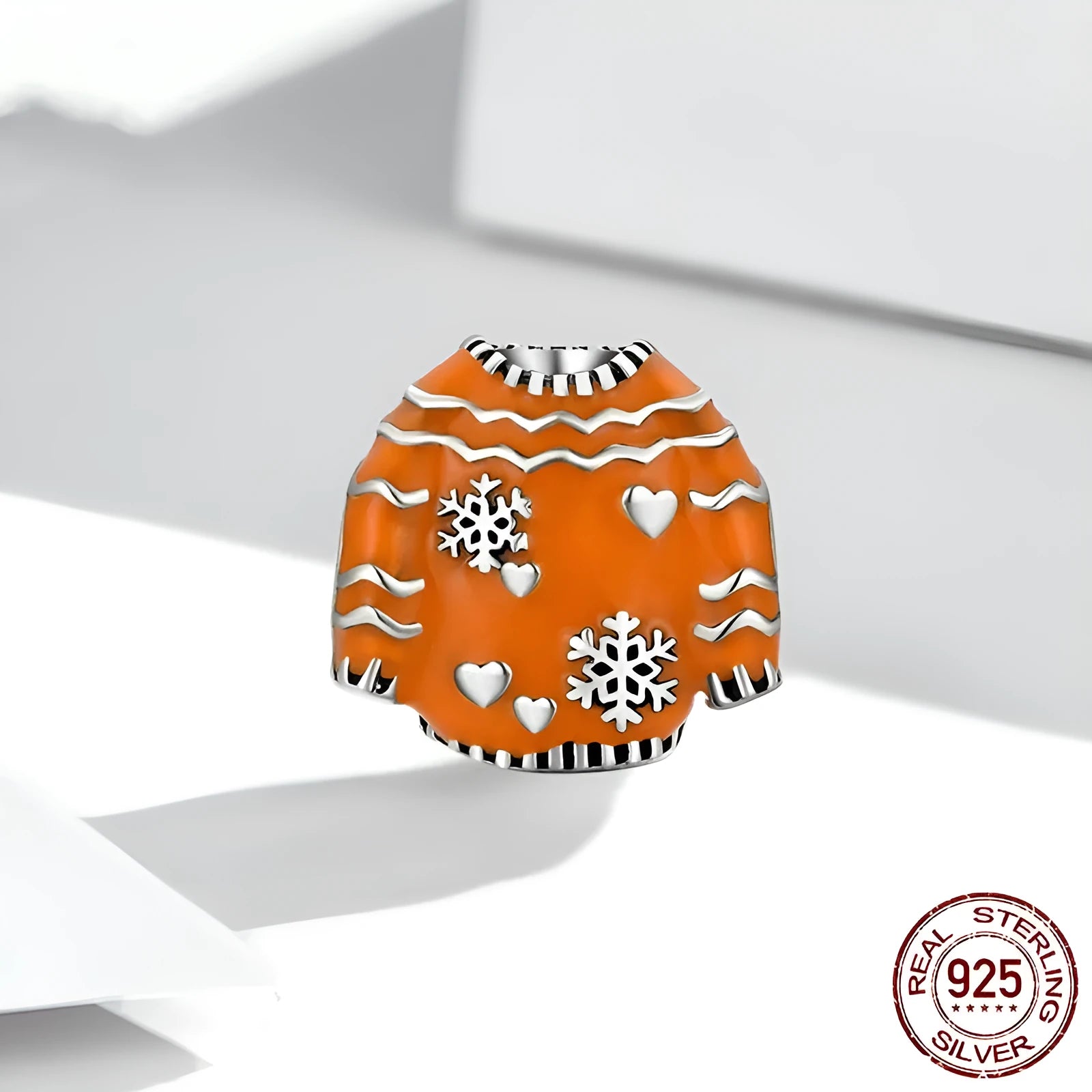 925 sterling silver bead with dripping oil finish, 1.1cm height and width, 0.45cm aperture, colour SCC1998