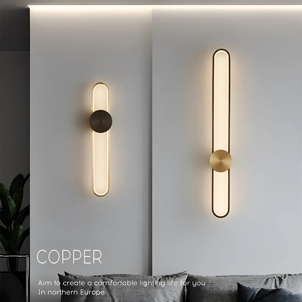 Round minimalist wall lamp with 60cm diameter iron frame and warm LED light in black finish