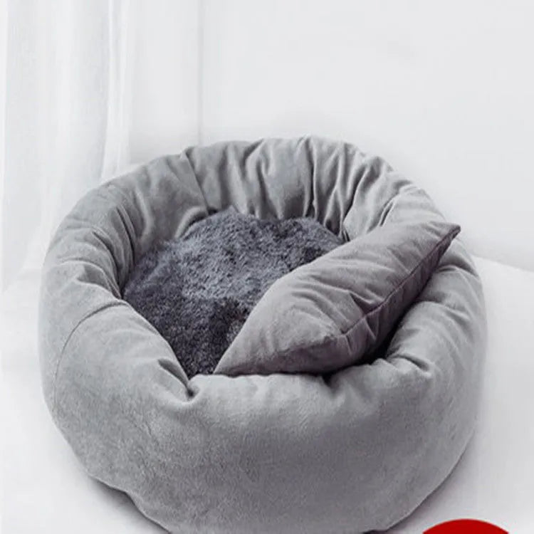 Light grey cloth dog bed with soft PP cotton filling, shown in size L (46cm diameter) on a wooden floor.