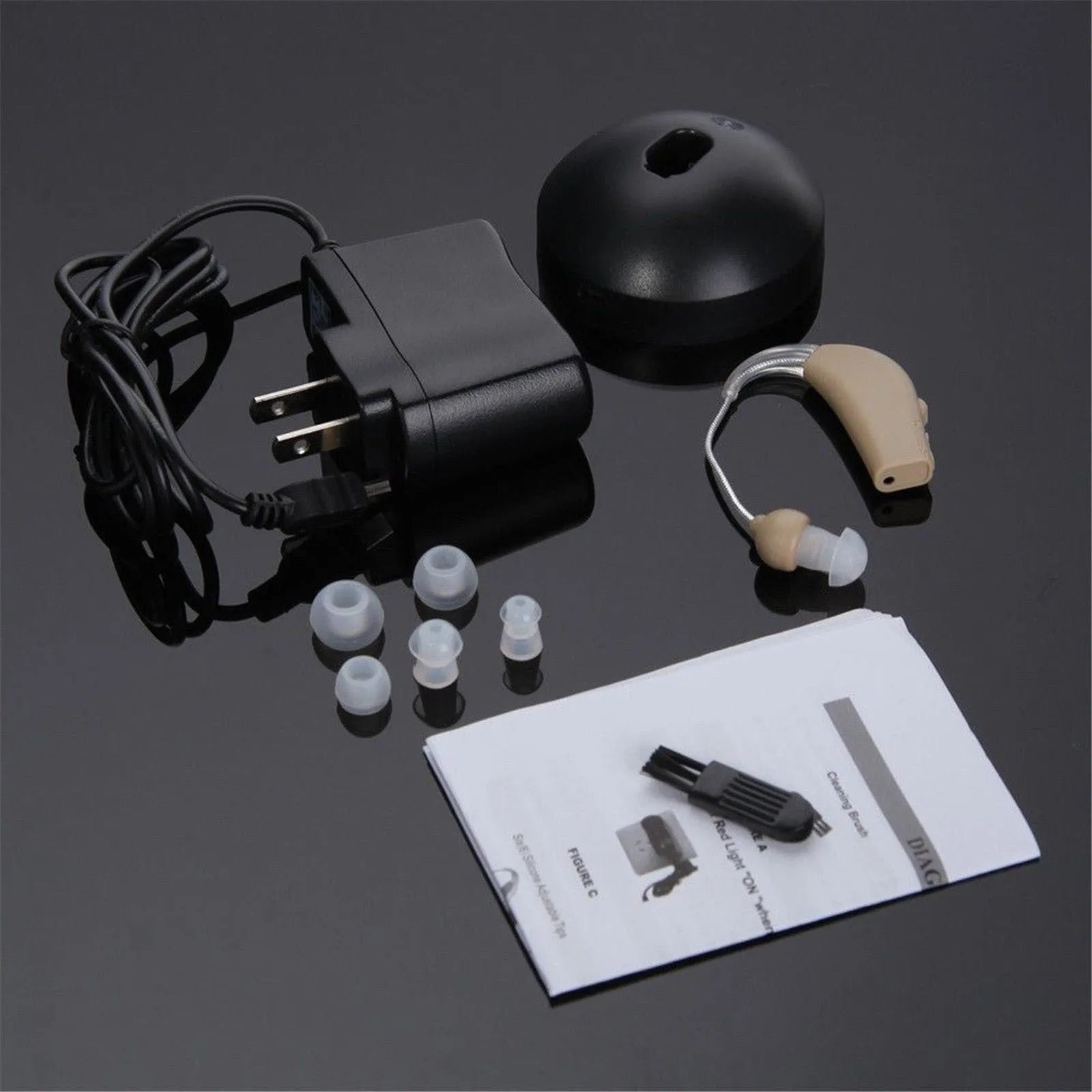 U-Kiss rechargeable behind-the-ear digital hearing aid amplifier with EU and US plug options.