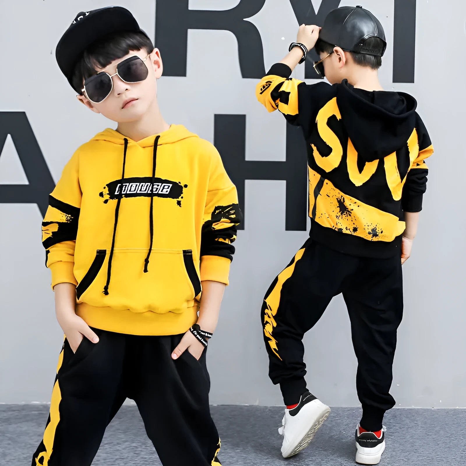 Boys' black and yellow hooded cotton tracksuit set with long sleeves and letter print.