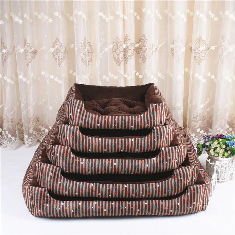 Round cloth pet bed for dogs and cats in a stripe pattern, showing size options from 45cm to 90cm.