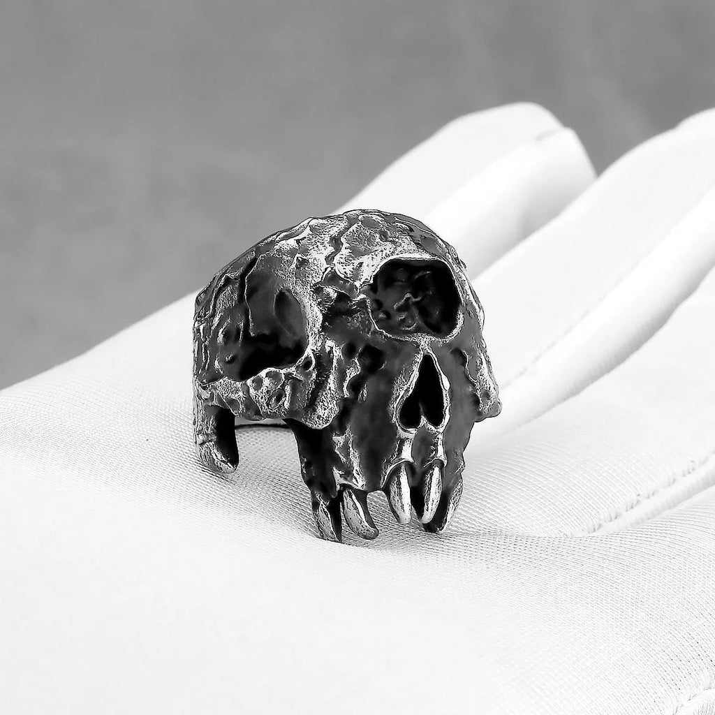 Alloy skull ring with one-eyed design in electroplated finish showing retro punk styling