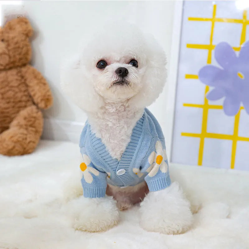 Polyester pet clothing for small dogs and cats in checkerboard patterns with five size options