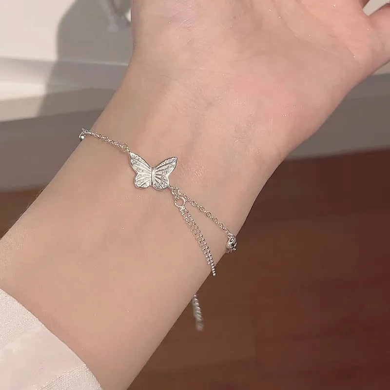 Fashion sweet butterfly bracelet for women, copper plated white gold with electroplated finish