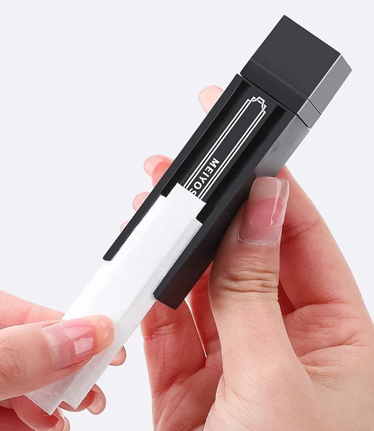 Black disposable mobile phone screen cleaner pack containing 40 decontamination wipes for portable device maintenance
