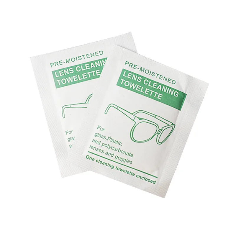 Pack of 100 individually sealed white lens cleaning wipes for glasses and screens