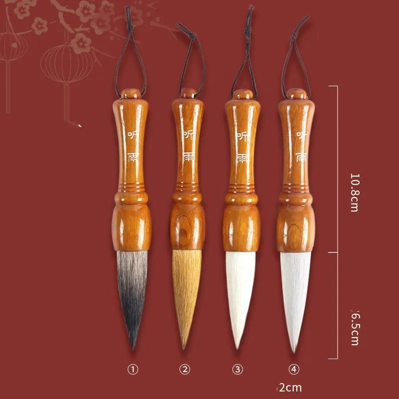 Large traditional Chinese wrist brush with mixed wolf and sheep hair for painting and calligraphy