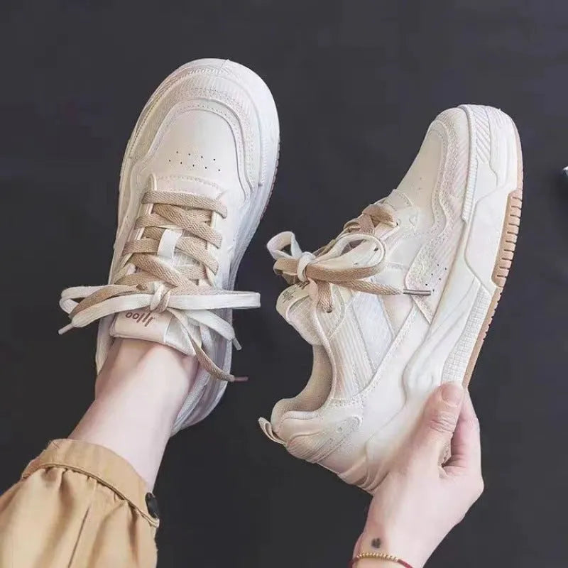Women's beige and pink low-top sneakers with rubber sole and height-increasing design