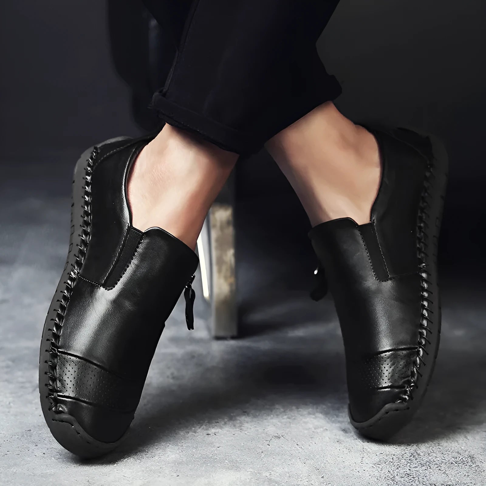 Men's casual leather shoes with artificial PU upper, round toe, flat heel, metal detail, in black