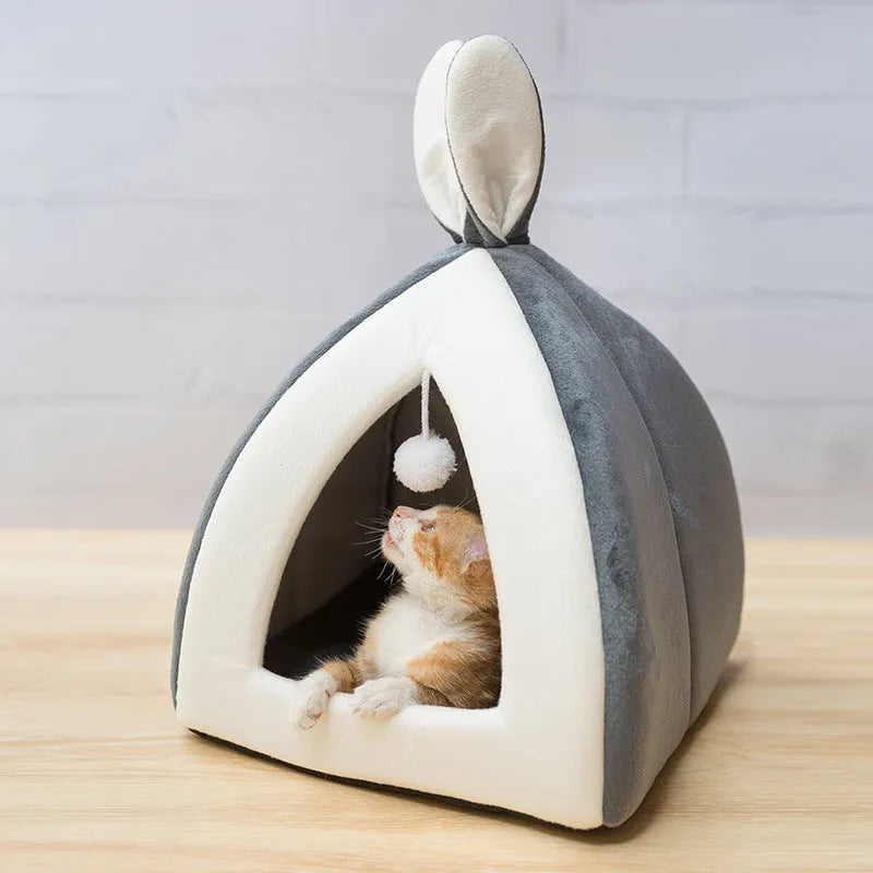 Grey cloth cat house villa, an enclosed pet bed for cats or small dogs.
