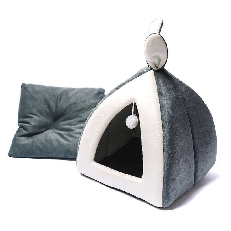Grey cloth cat house villa, an enclosed pet bed for cats or small dogs.