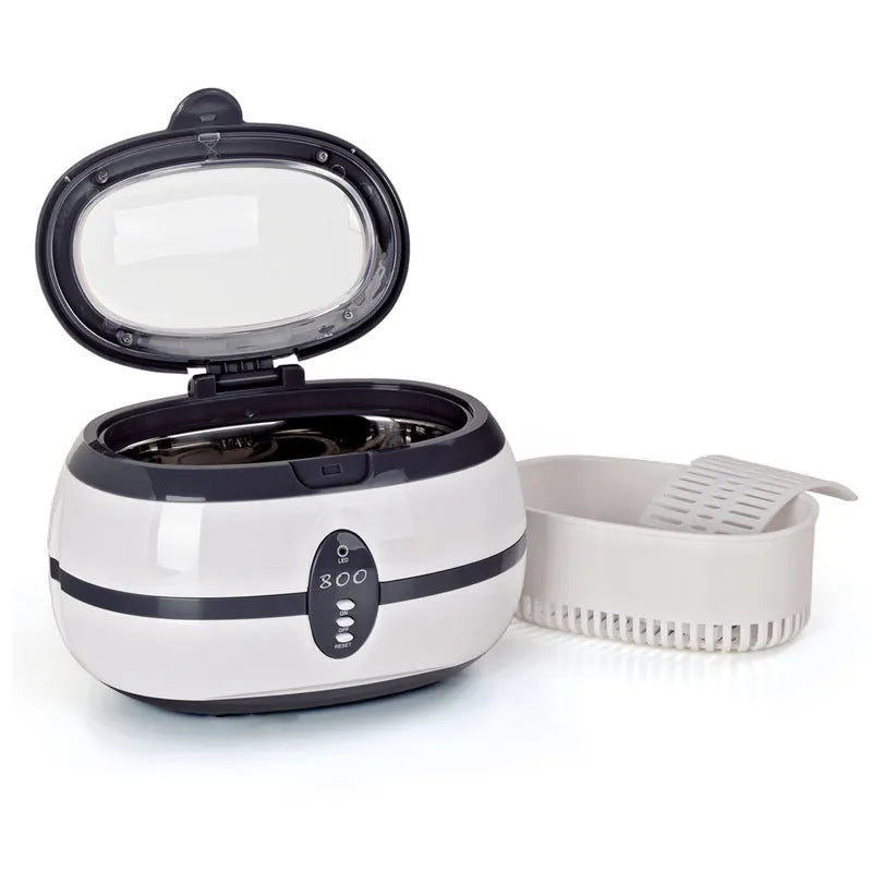 GTSONIC commercial ultrasonic glasses and jewellery washing machine on a desktop.