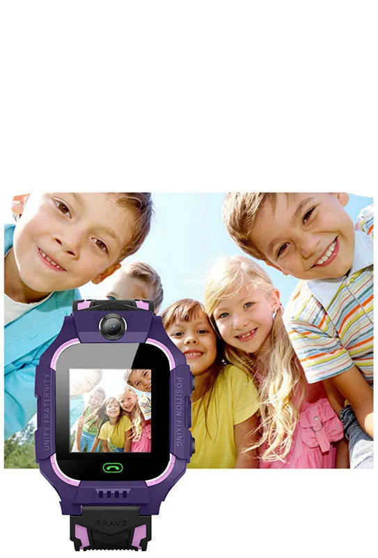 Z6 Q19 children's GPS smartwatch in green, purple, or red with a 1.44-inch touchscreen.