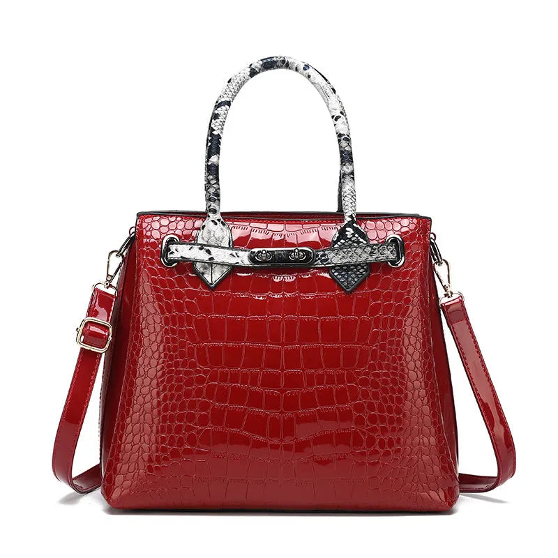 Ladies PU leather handbag with geometric stitching and zipper closure in horizontal square shape