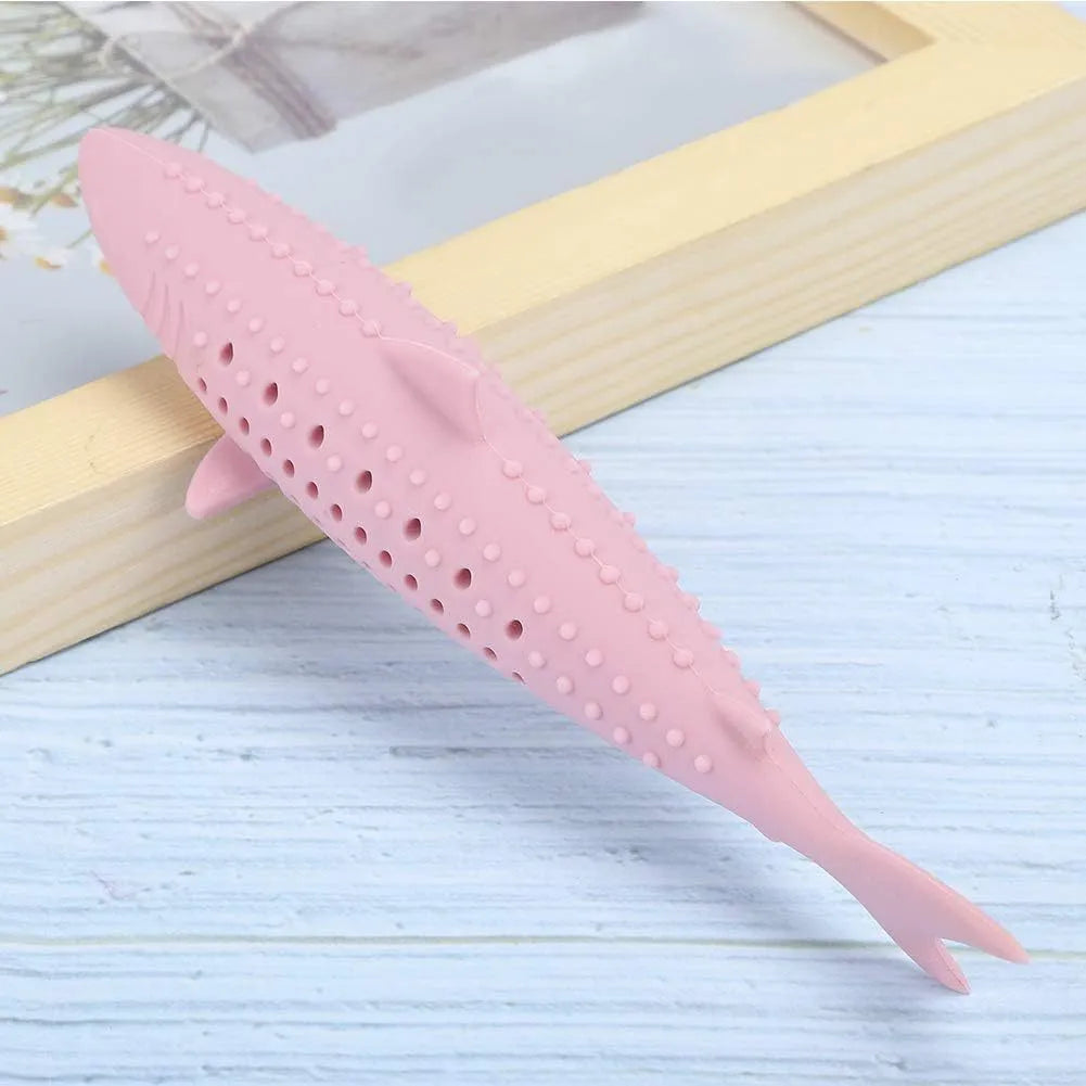 Green silicone fish-shaped cat chew toy with breathable side holes for catnip scent