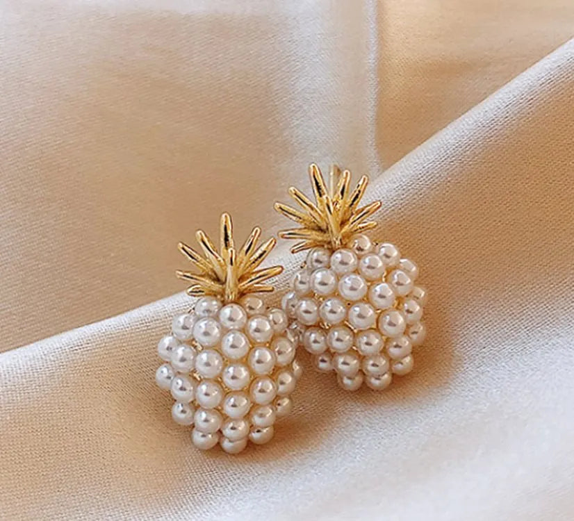 Women's Korean style fruit earrings in alloy with electroplated gold, pearl flower, silver and starfish pearl colours