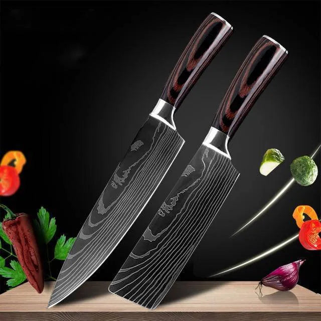 7Cr17 stainless steel kitchen knife with coloured wood handle and Damascus pattern blade on a black gift box.