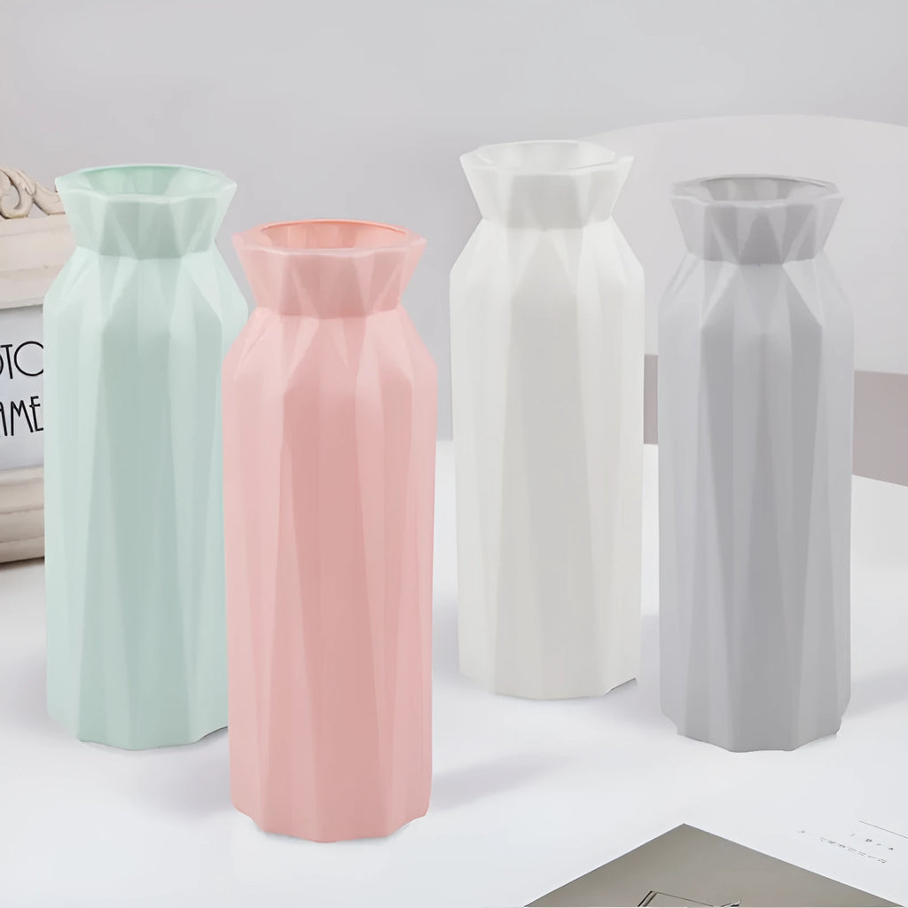 Drop-resistant melamine plastic vase in green, grey, pink or white with 7.2cm base