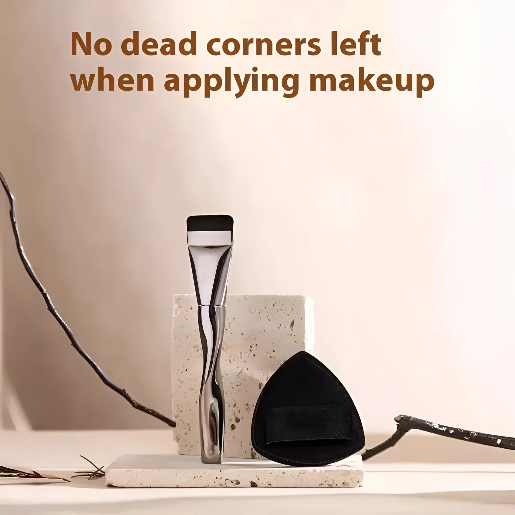 Spiral one-shaped powder foundation brush with long plastic handle on a black pineapple box