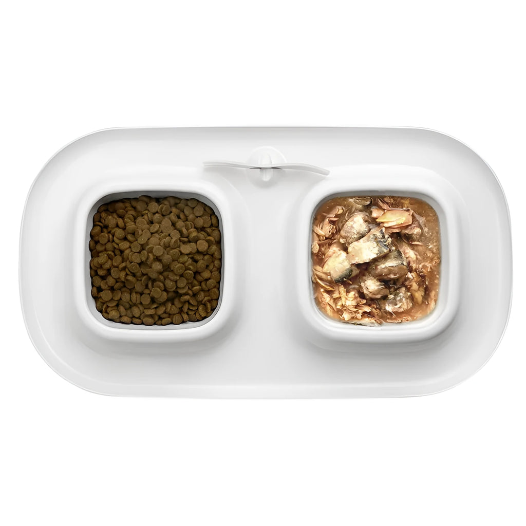 Milky white plastic double pet cat bowl by Cat Le Shi with two separate compartments