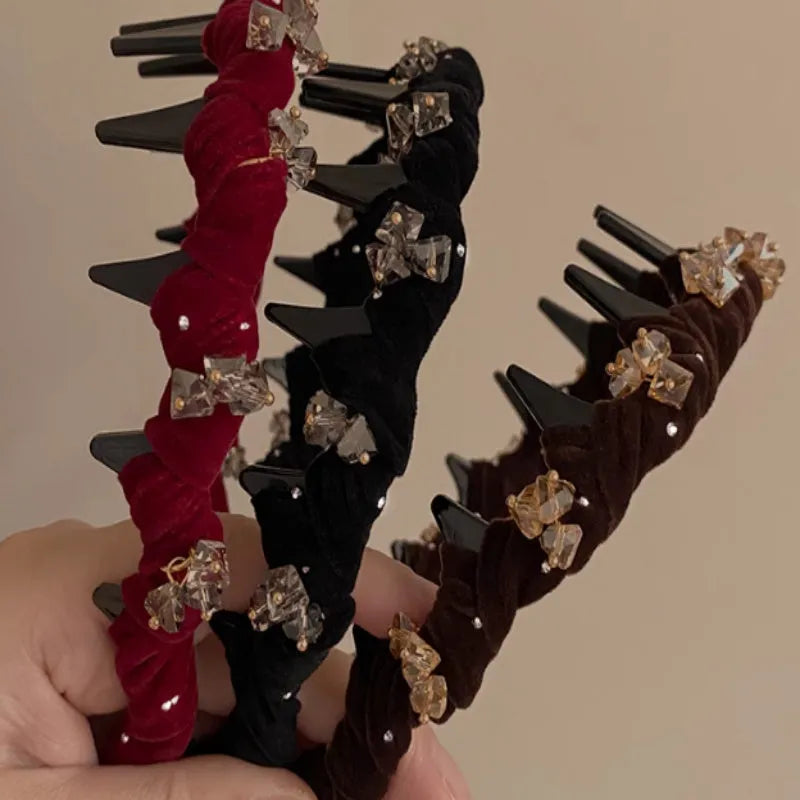 Velvet hairband with crystal wave decoration in non-slip design for face care routines