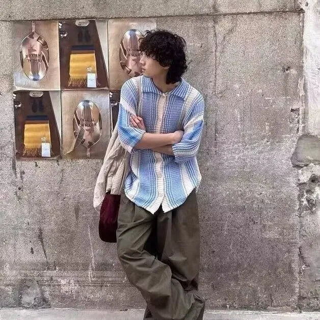 Cotton blend contrast colour short sleeve cardigan shirt for men in blue loose fit summer style