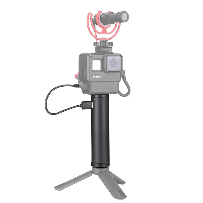 Black aluminium alloy charging treasure handle with 6800mAh battery capacity measuring 12.5cm