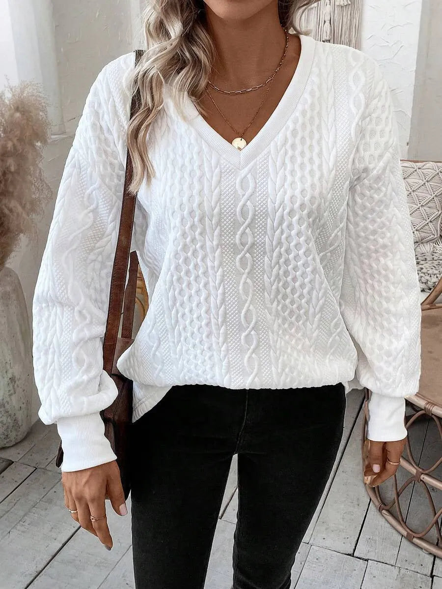 Milky white loose casual long sleeve T-shirt with 3D pattern in Japanese Korean style
