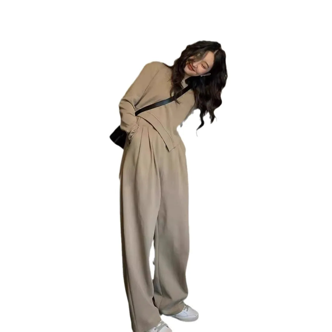 Women's casual sports suit two-piece set in Japanese Korean style with solid colour design