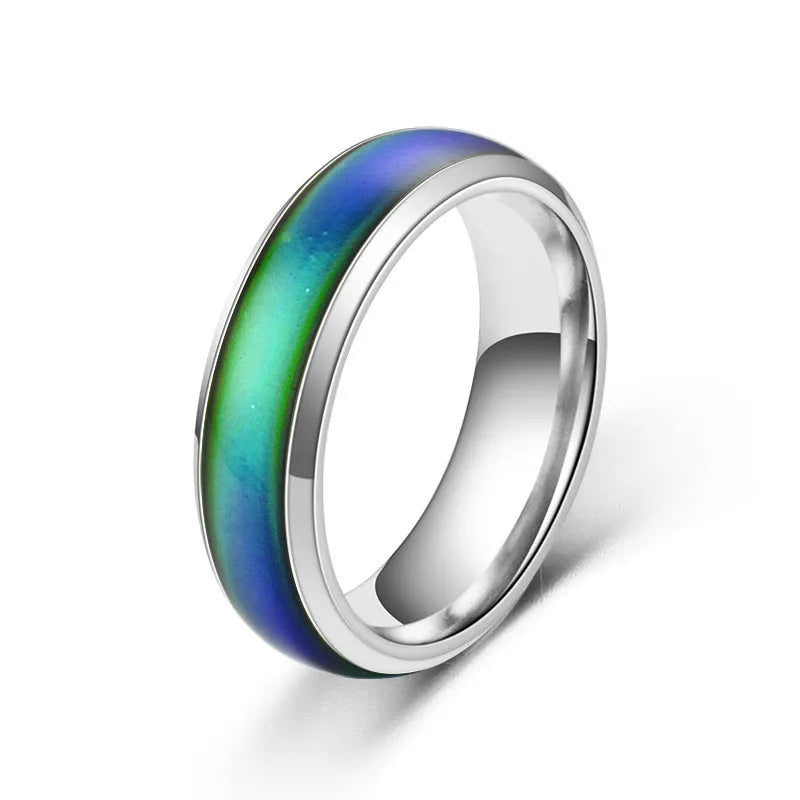 Colour changing mood ring in alloy with temperature-sensitive coating, available in black, gold, multicolor, rose gold, silver