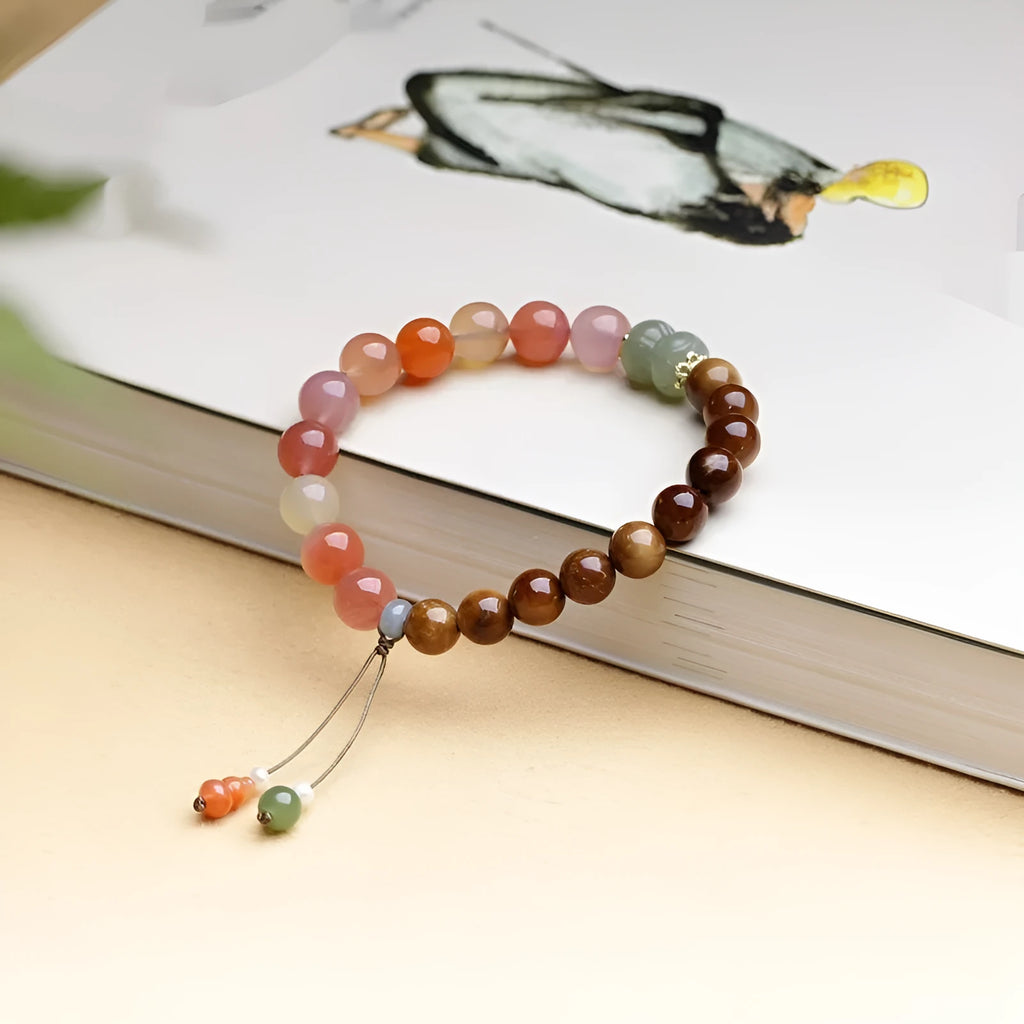 8mm diamond-shaped persimmon agate bracelet with natural stone beads and handcrafted construction