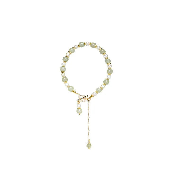 Women's Hetian jade pearl pendant bracelet with gold tone alloy clasp in Chinese style