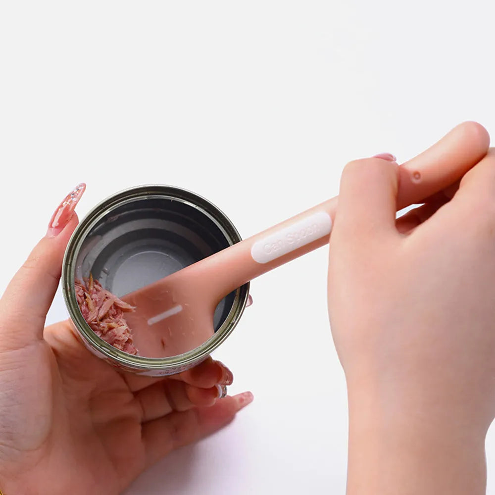 Green TPR pet feeding spoon with long handle and right-angle scoop for canned food