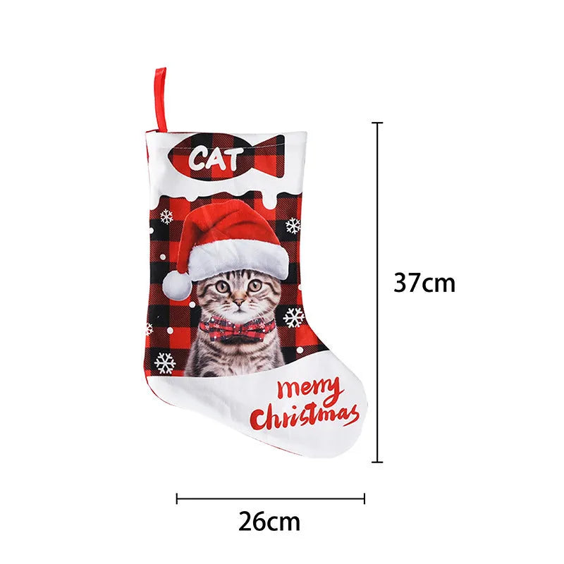 Cloth Christmas wall hanging decoration with printed puppy and cat designs in plaid patterns