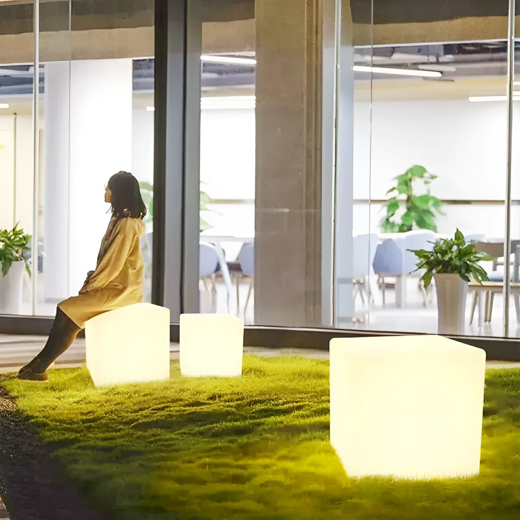Square LED cube stool light outdoor furniture with modern design and waterproof IP65 rating