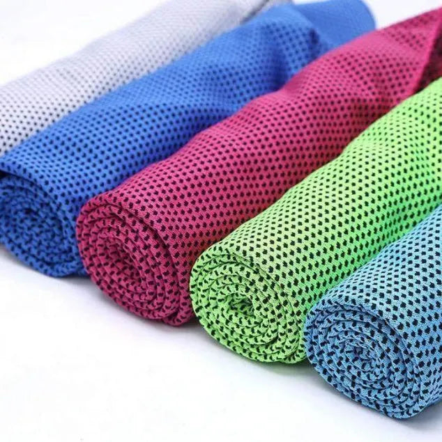 Blue quick-drying cooling towel made from microfiber spandex and kapok 30x100cm