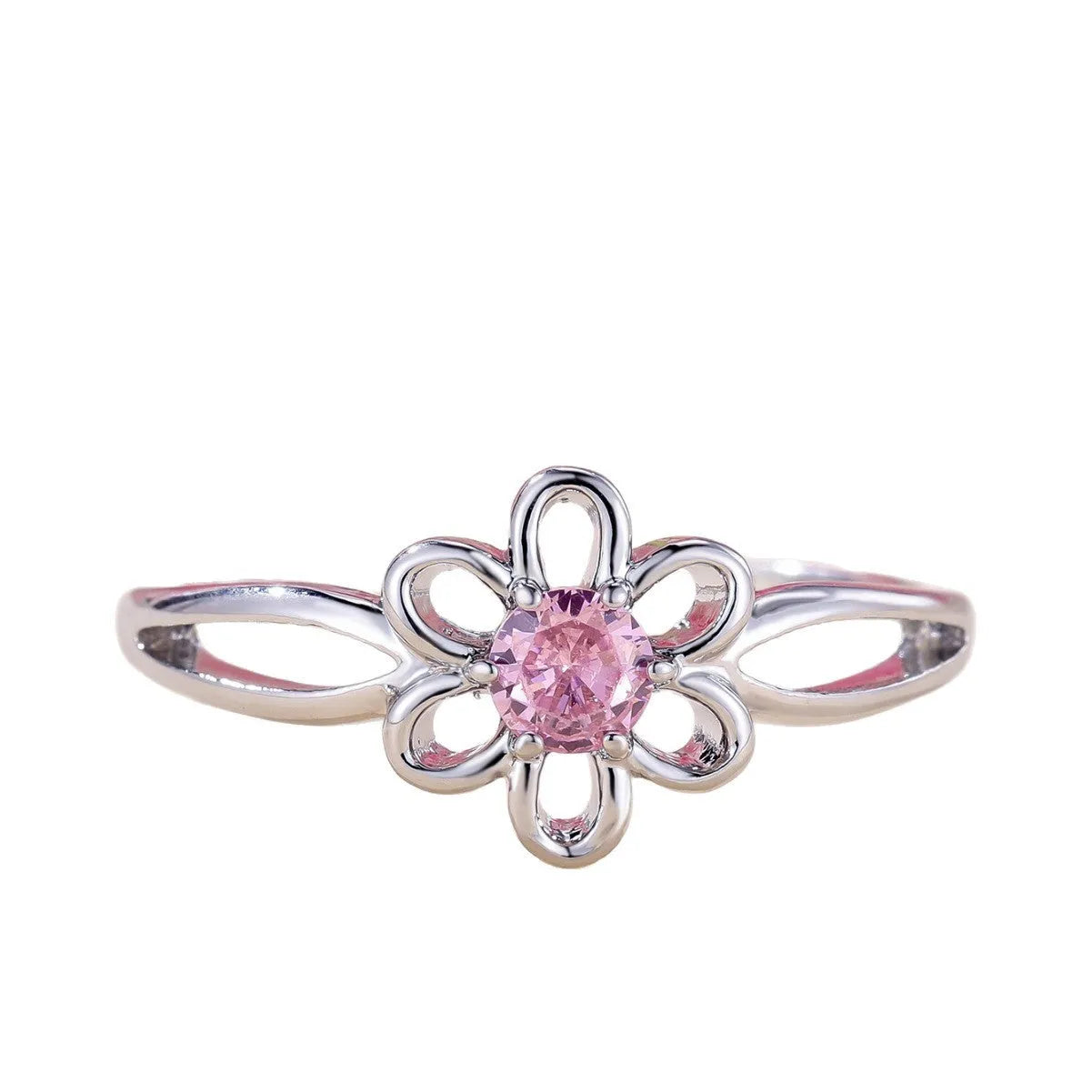 Women's hollow flower fashion ring in electroplated copper with floral design