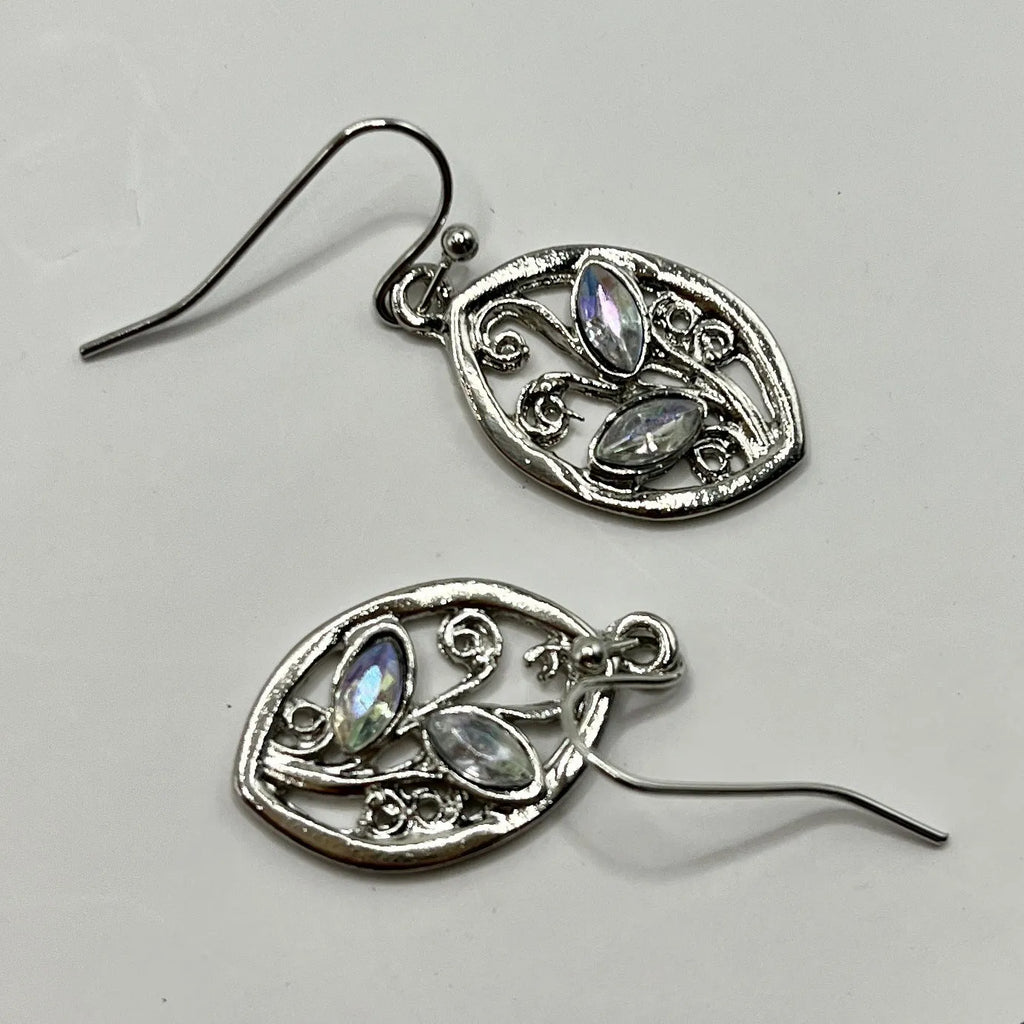 Silver leaf-shaped earrings with embedded colourful moonstone for women
