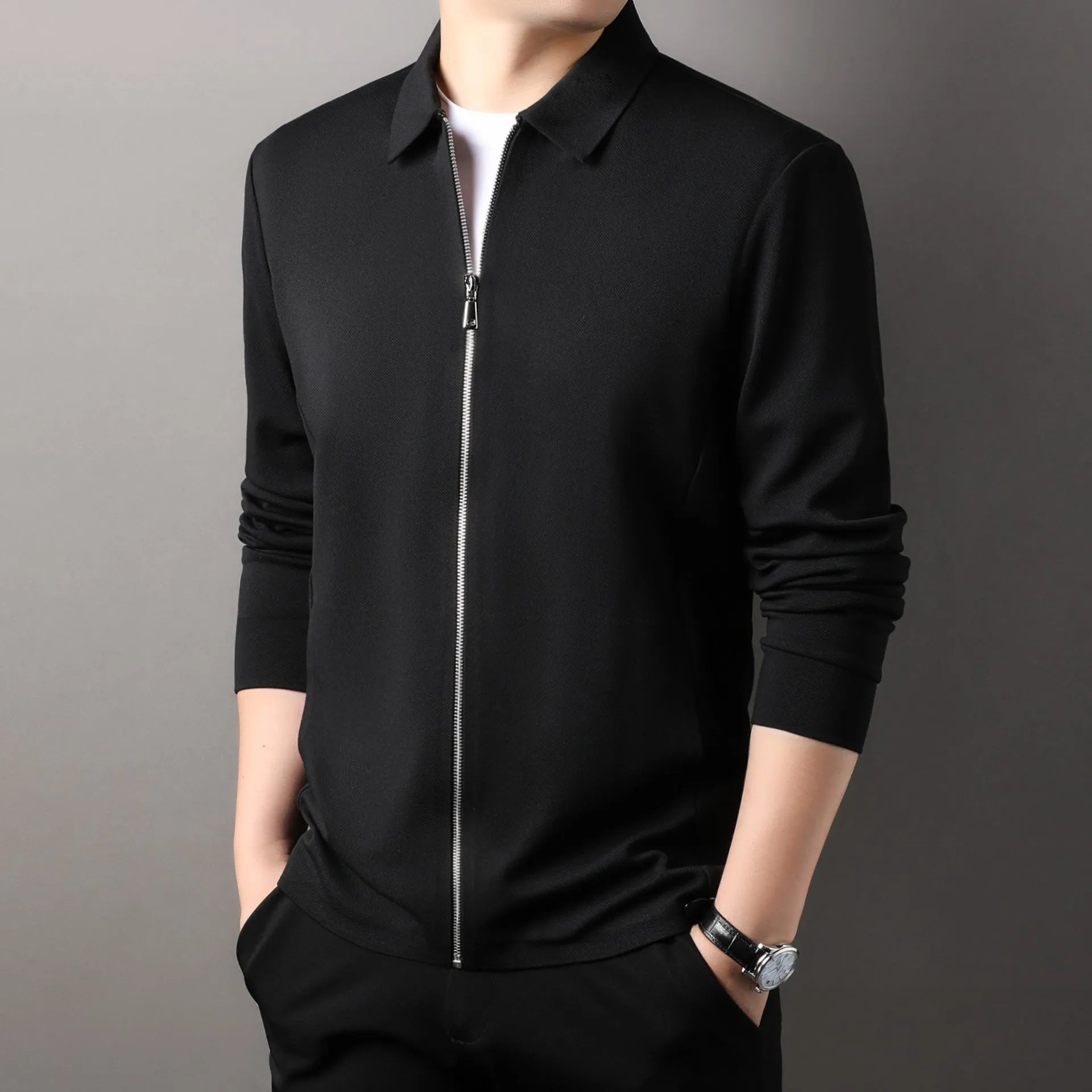 Men's polyester business jacket in black, dark gray or apricot with regular sleeves and straight hem design