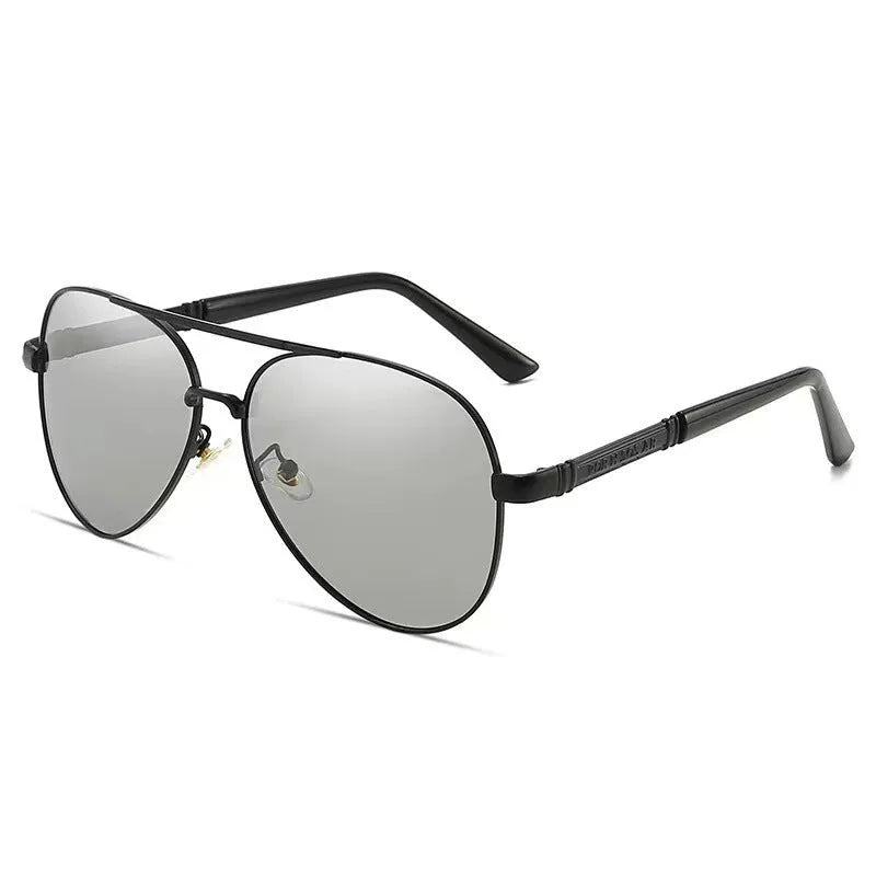 Men's polarised sunglasses with metal frame in gold, shown with grey lenses.