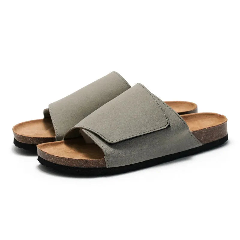 Men's retro platform slippers, frosted artificial PU upper, rubber sole, in camel colour, side view